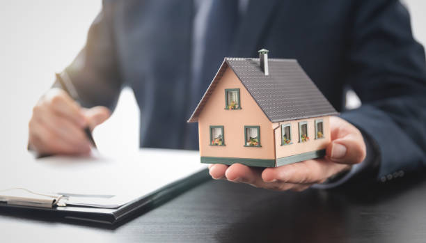 Do I Need Homeowners Insurance and When Should I Buy It?